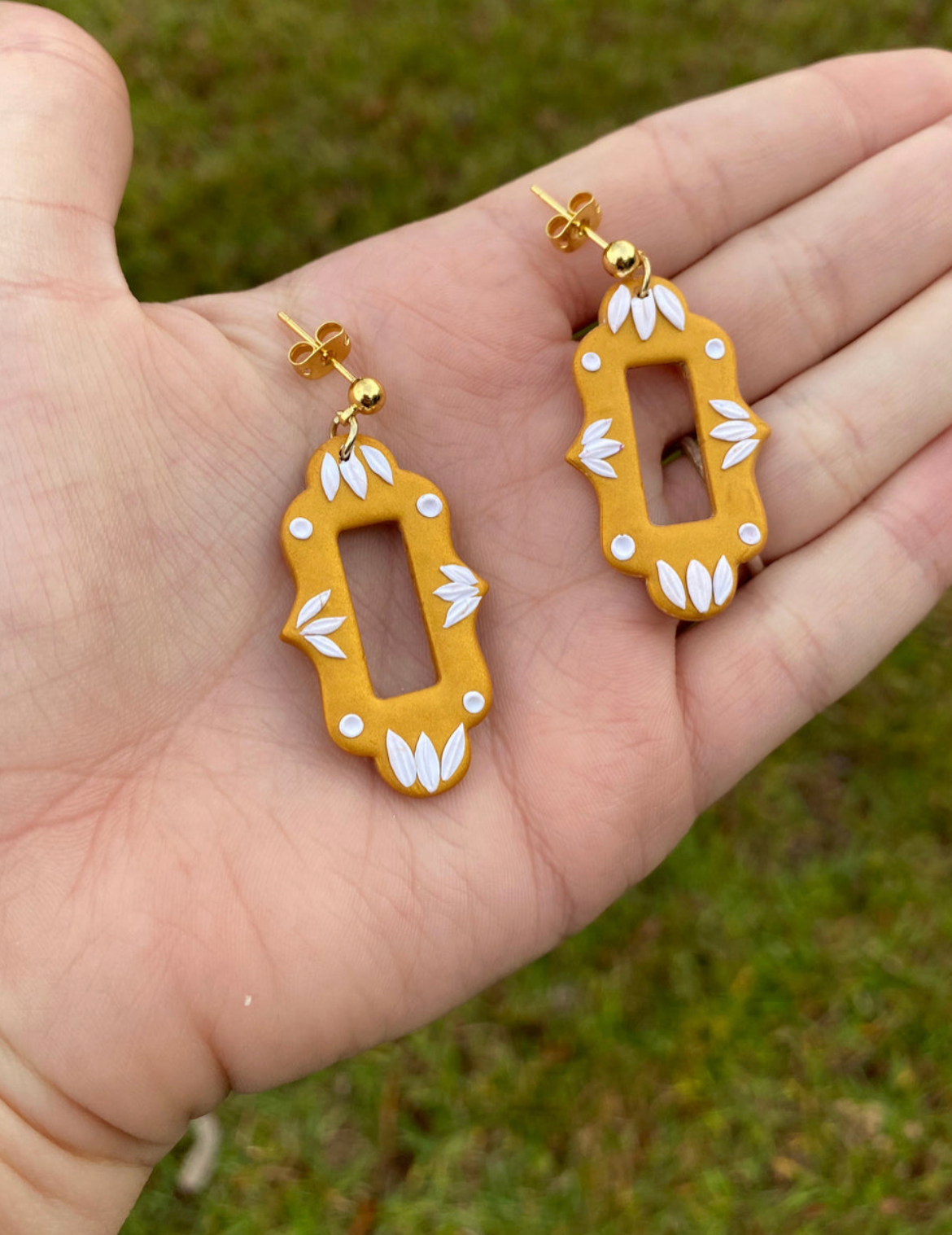 Gold accent earrings