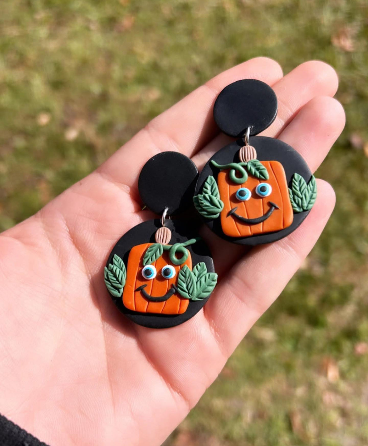 !NEW! Spookley earrings