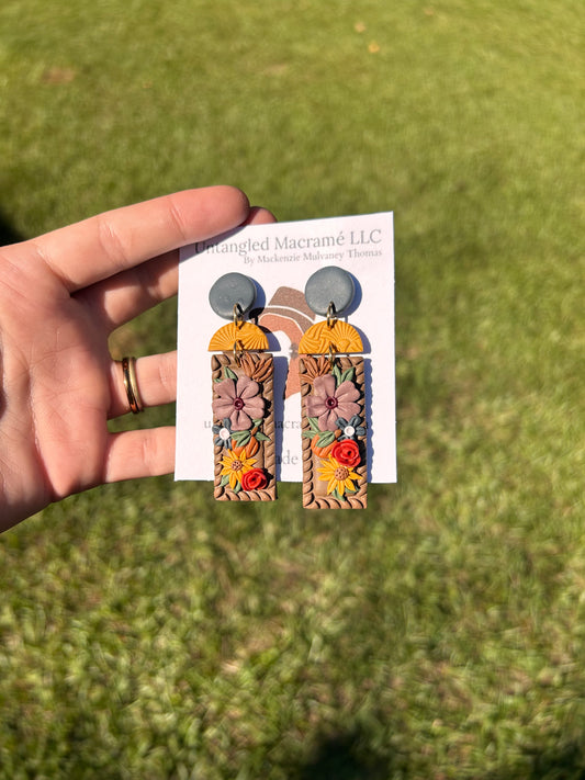 Flower bouquet earrings