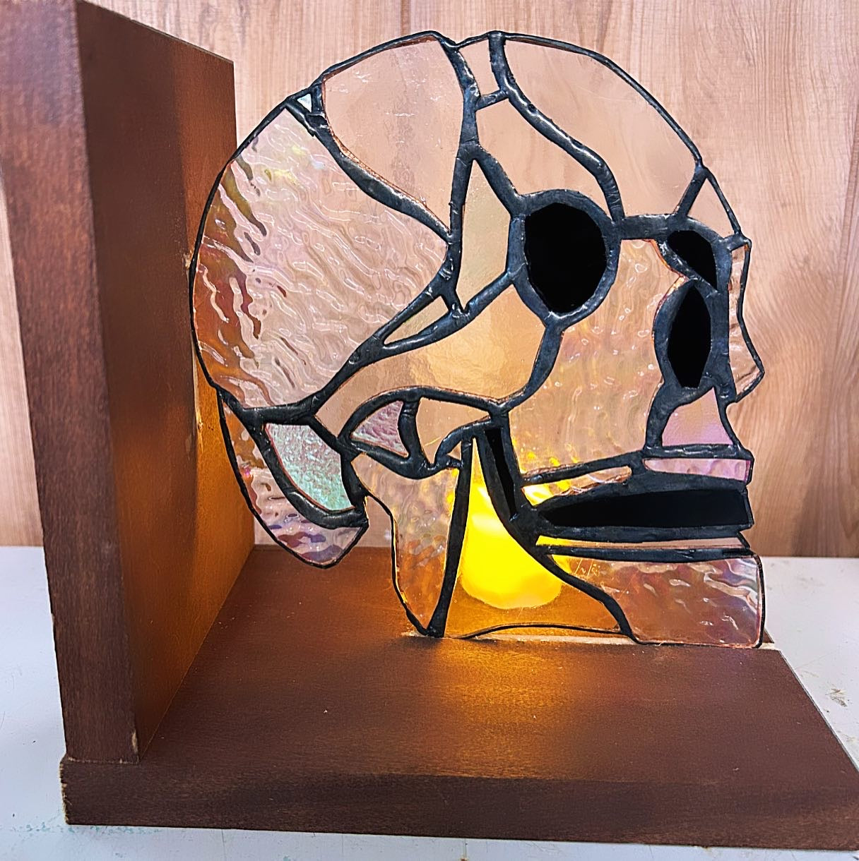 Stained glass skull bookend (rainbow translucent glass)