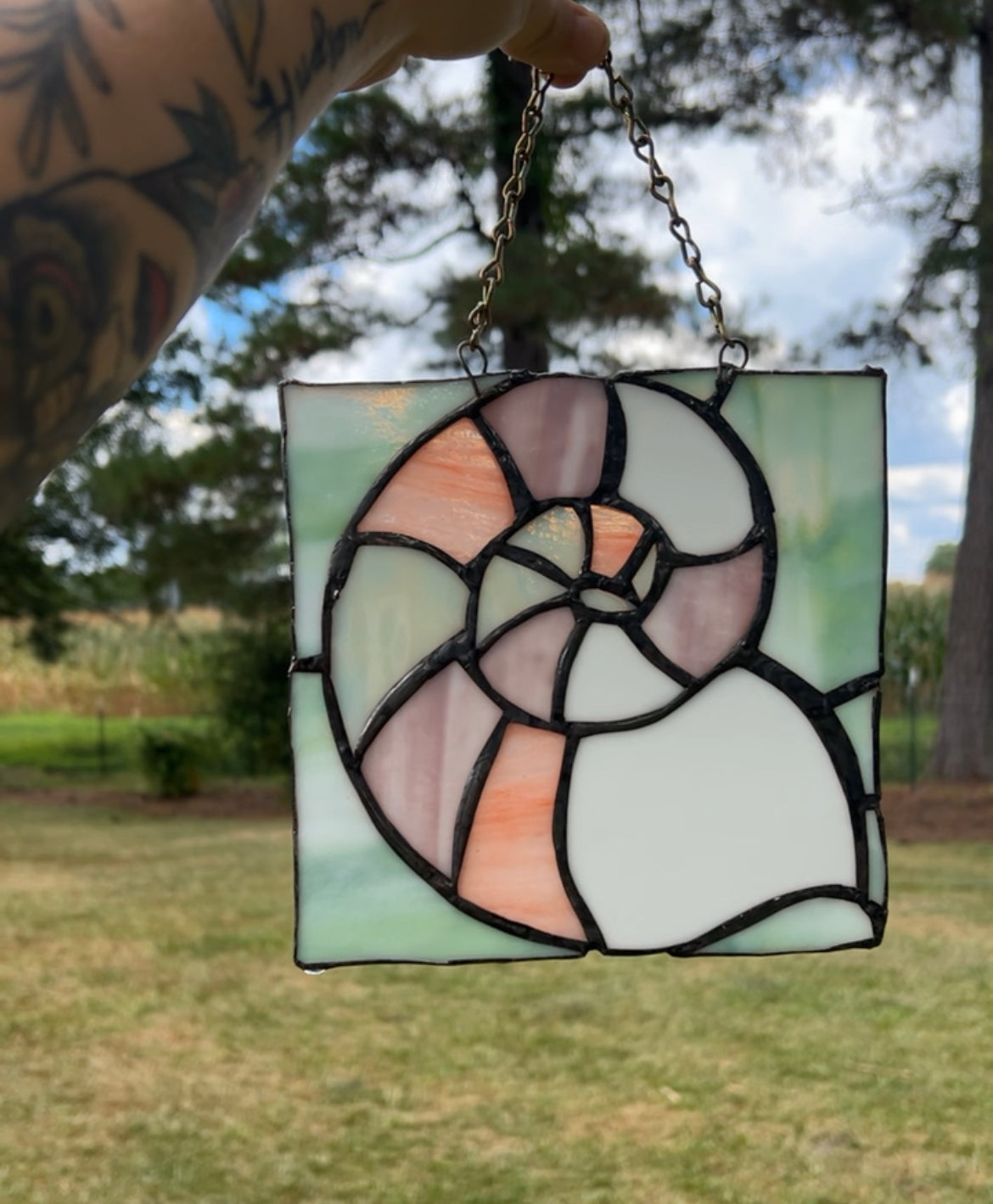 Stained glass seashell