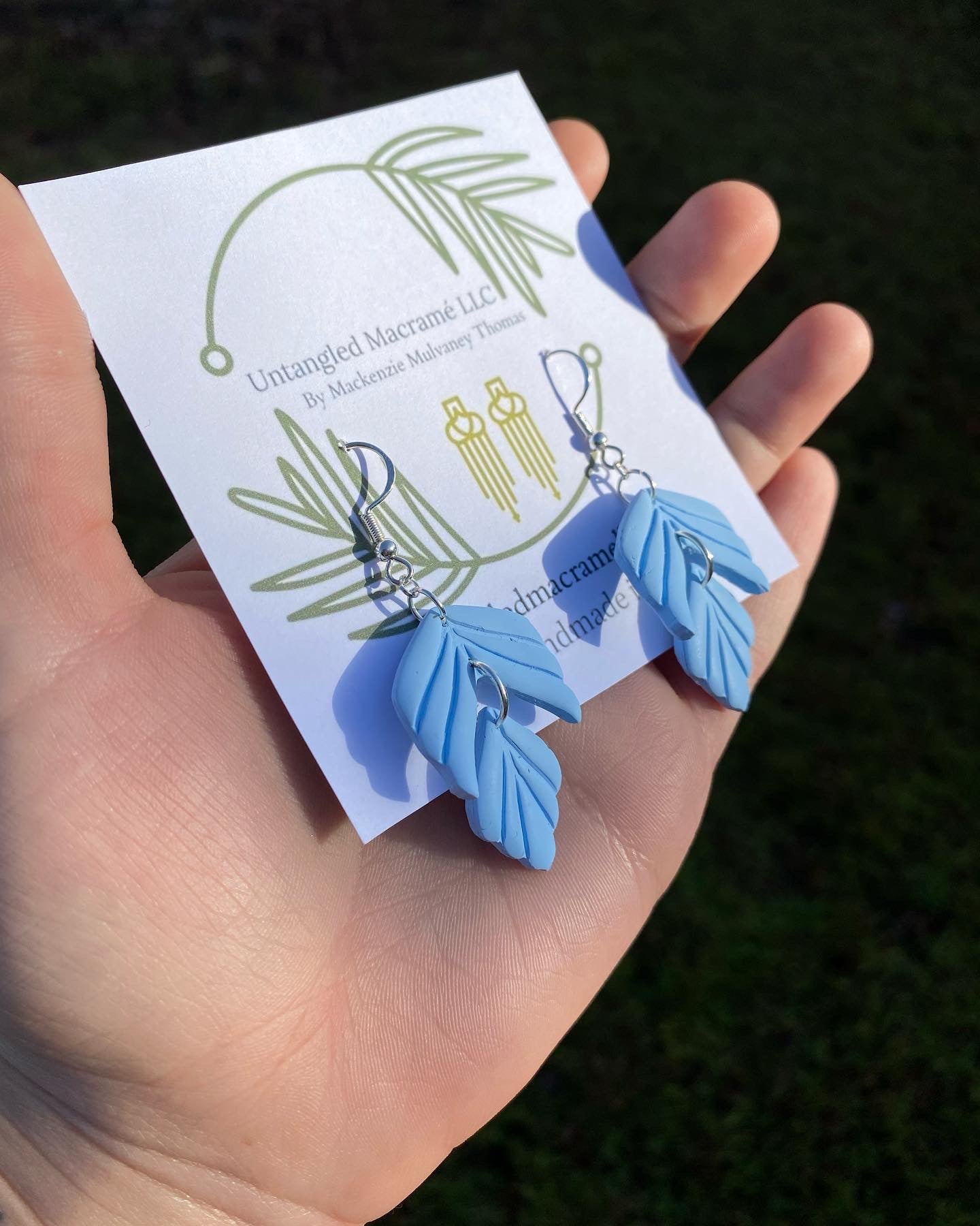 Elegant drop earrings