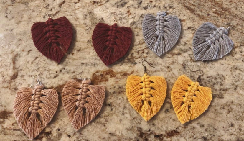 Macrame feather earrings