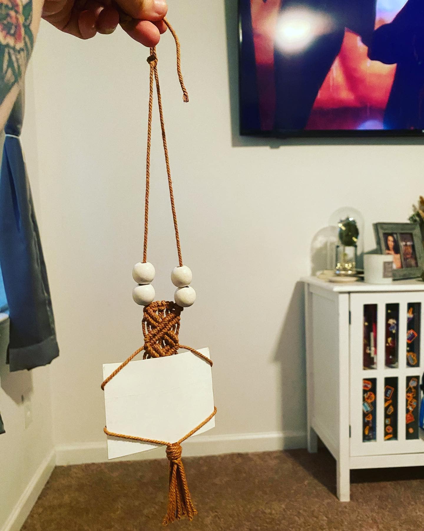 Rear view mirror Macrame photo hanger
