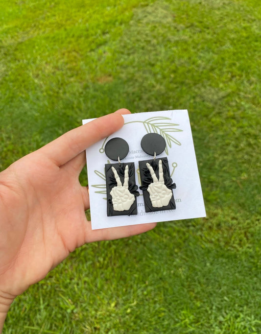 !NEW! Skeleton peace sign earrings