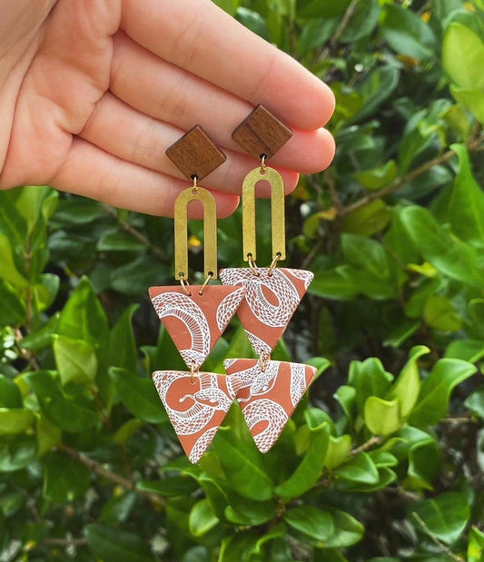 Neutral snake earrings