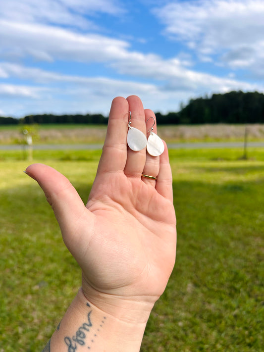 Simple mother of pearl drop earrings