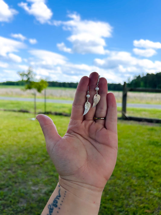 Small mother of pearl earrings