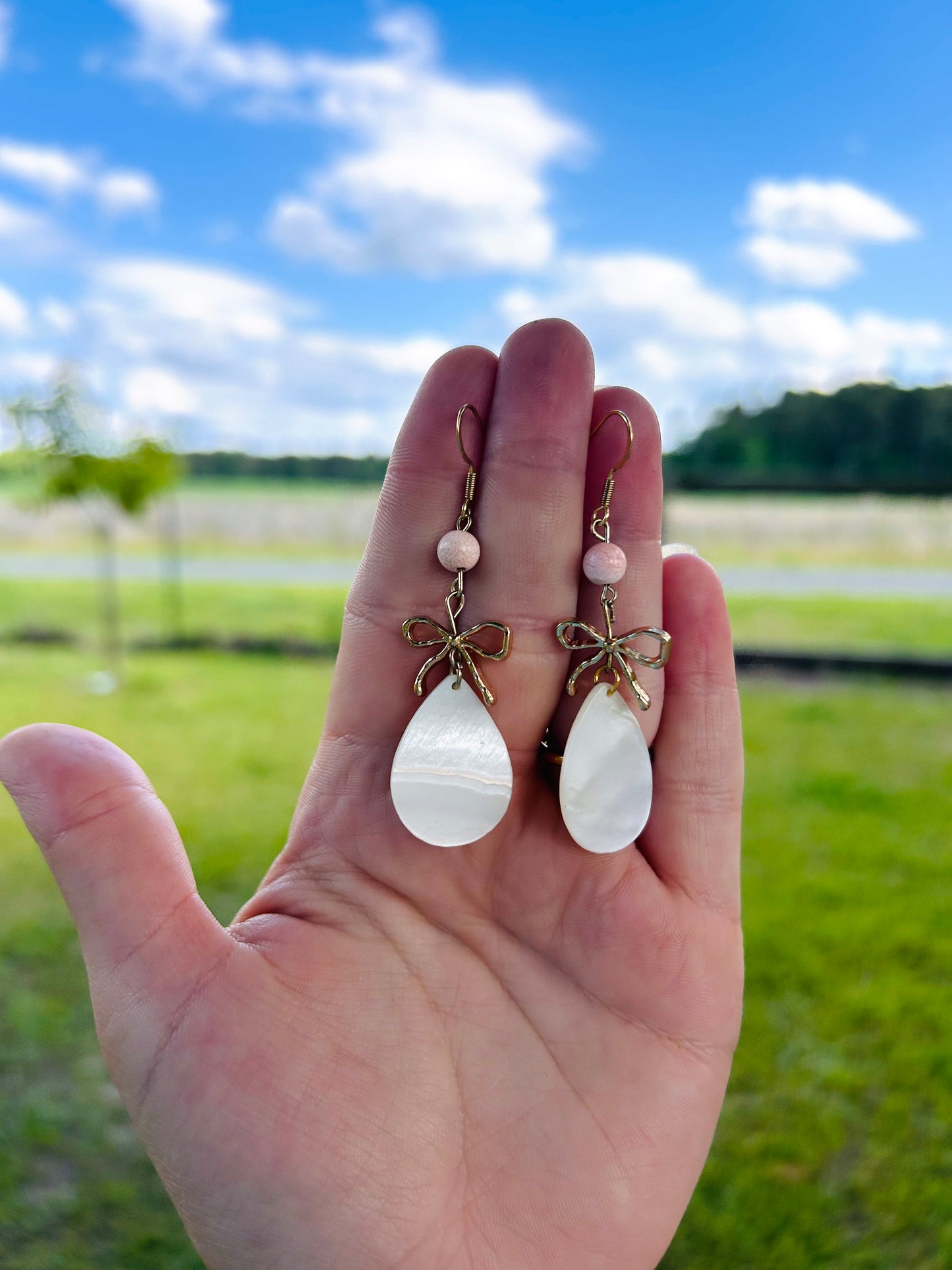 Cute bow dangle earrings