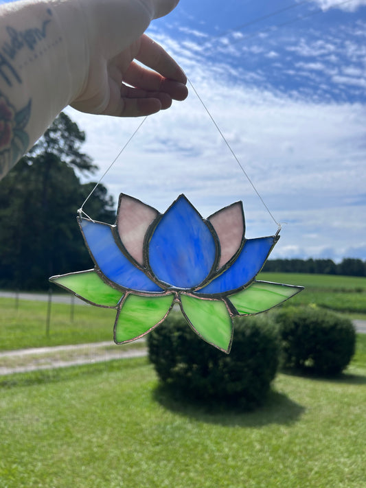 !NEW! Stained glass lotus flower