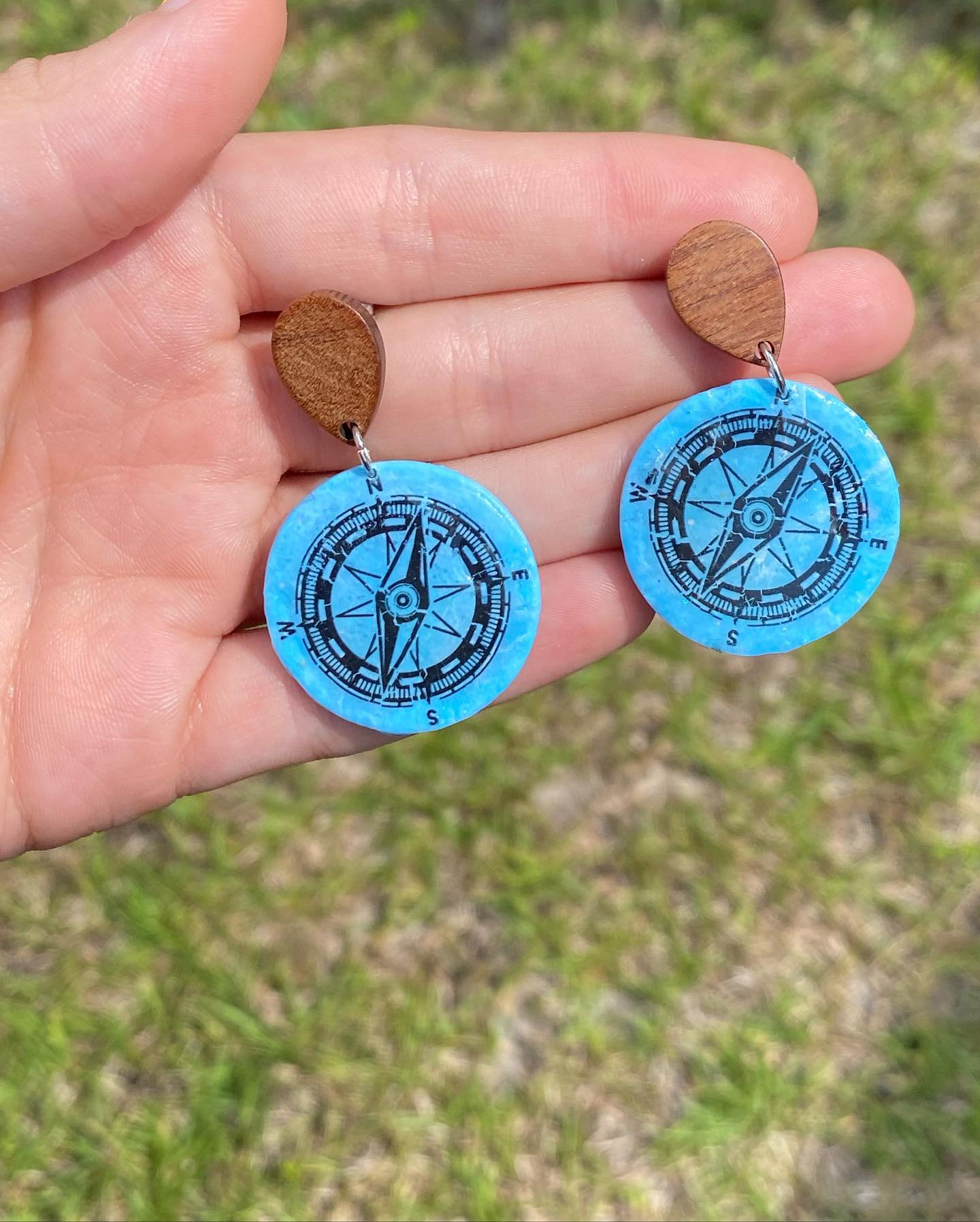 Compass earrings - preorder